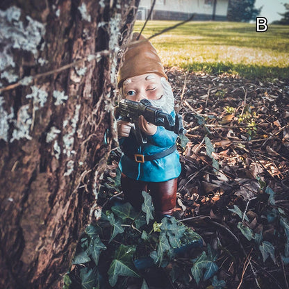 Garden Lawn Funny Army Statue